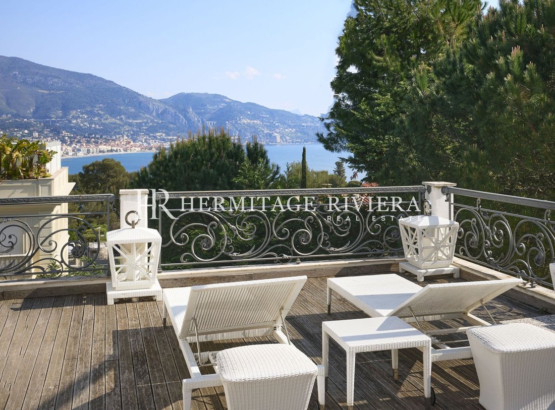 Villa in Village-Cros de Caste-Coupiere-Mont Gros, Roquebrune-Cap-Martin, France 1 - 17365246