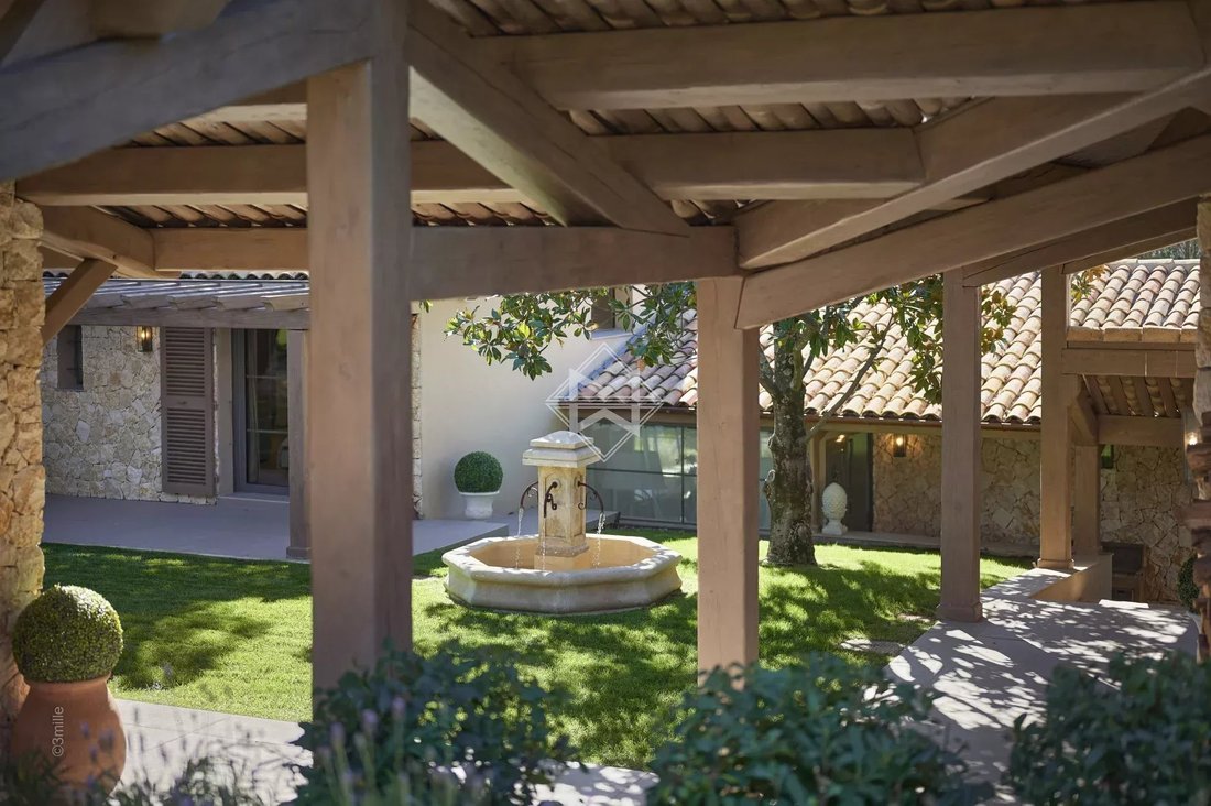 House in Mougins, Provence-Alpes-Côte d'Azur, France 5 - 17483031