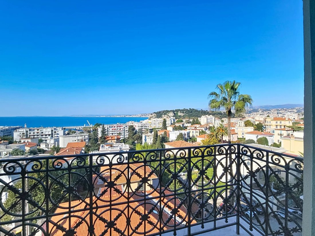 Apartment in Mont Boron, Nice, Provence-Alpes-Côte d'Azur 1 - 17483121