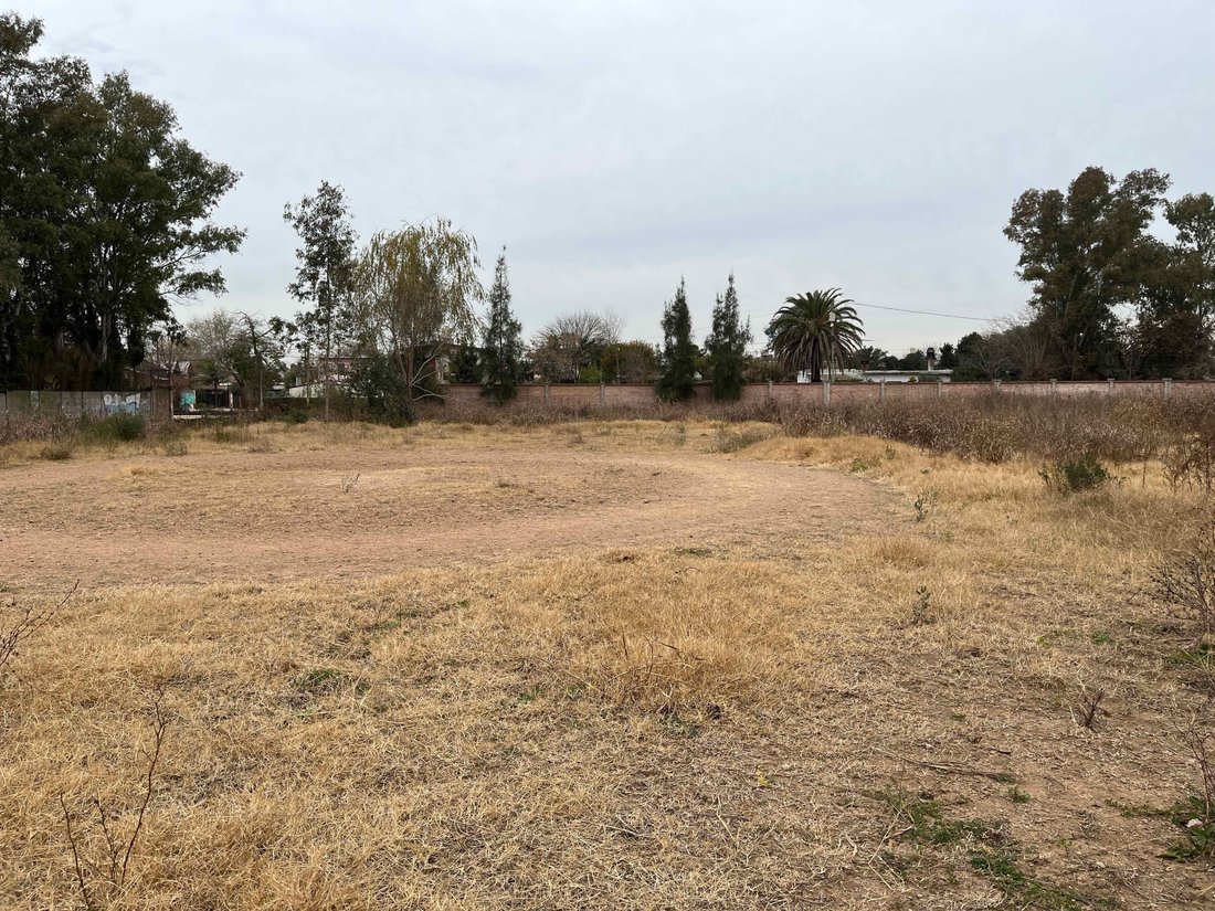 Land in Benavidez, Buenos Aires Province, Argentina 1 - 17486920