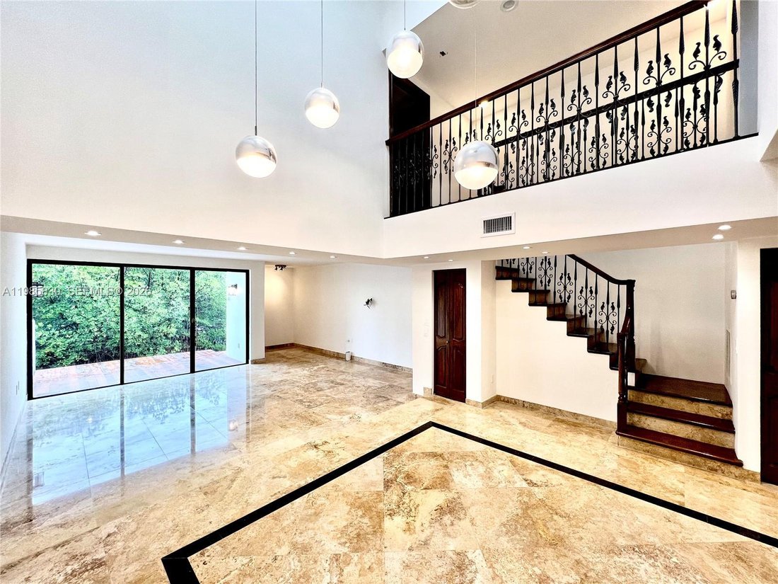 Condo in Sunny Isles Beach, Florida, United States 1 - 17480780