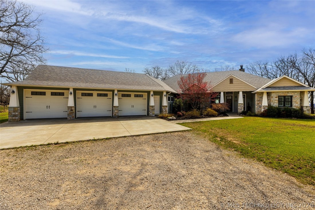 House in Claremore, Oklahoma, United States 2 - 17486613