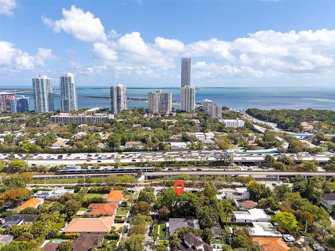 Maison à Miami, Floride, États-Unis 2 - 17487199