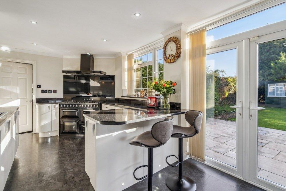 House in Totteridge, England 5 - 17486256