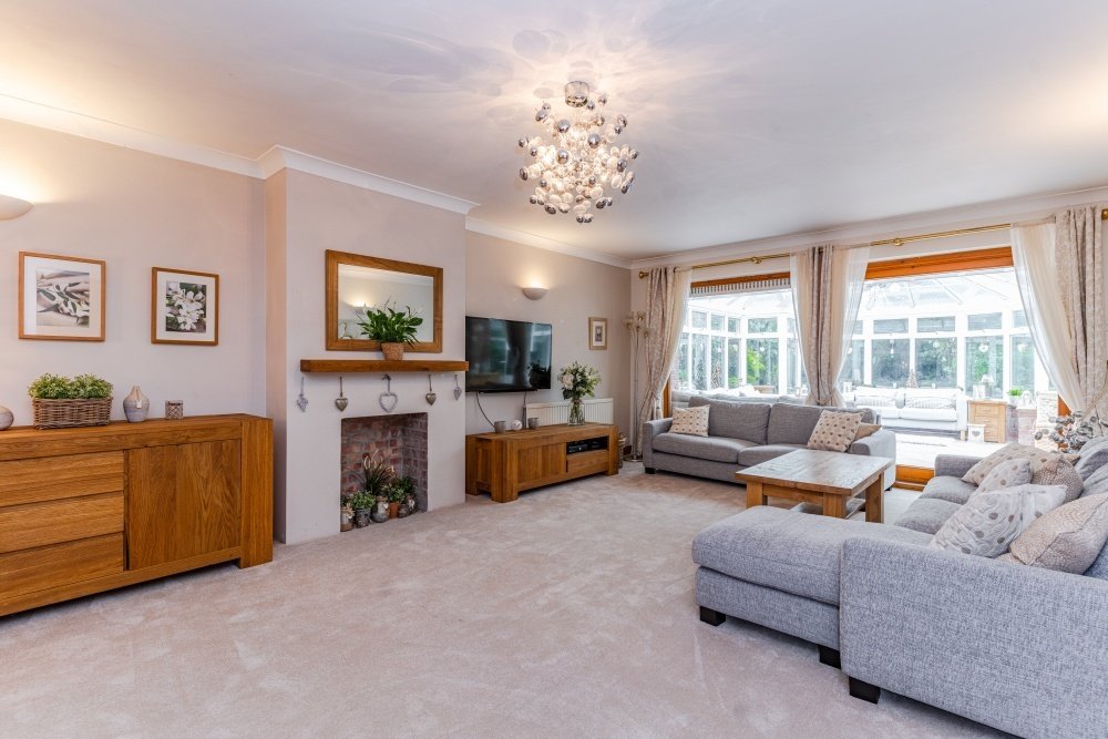 House in Haddenham, England 3 - 17486866