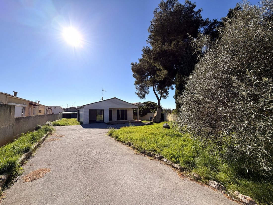 House in Balaruc-les-Bains, Occitania, France 2 - 16672773