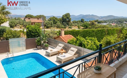House in Anavissos, Attica, Greece 1