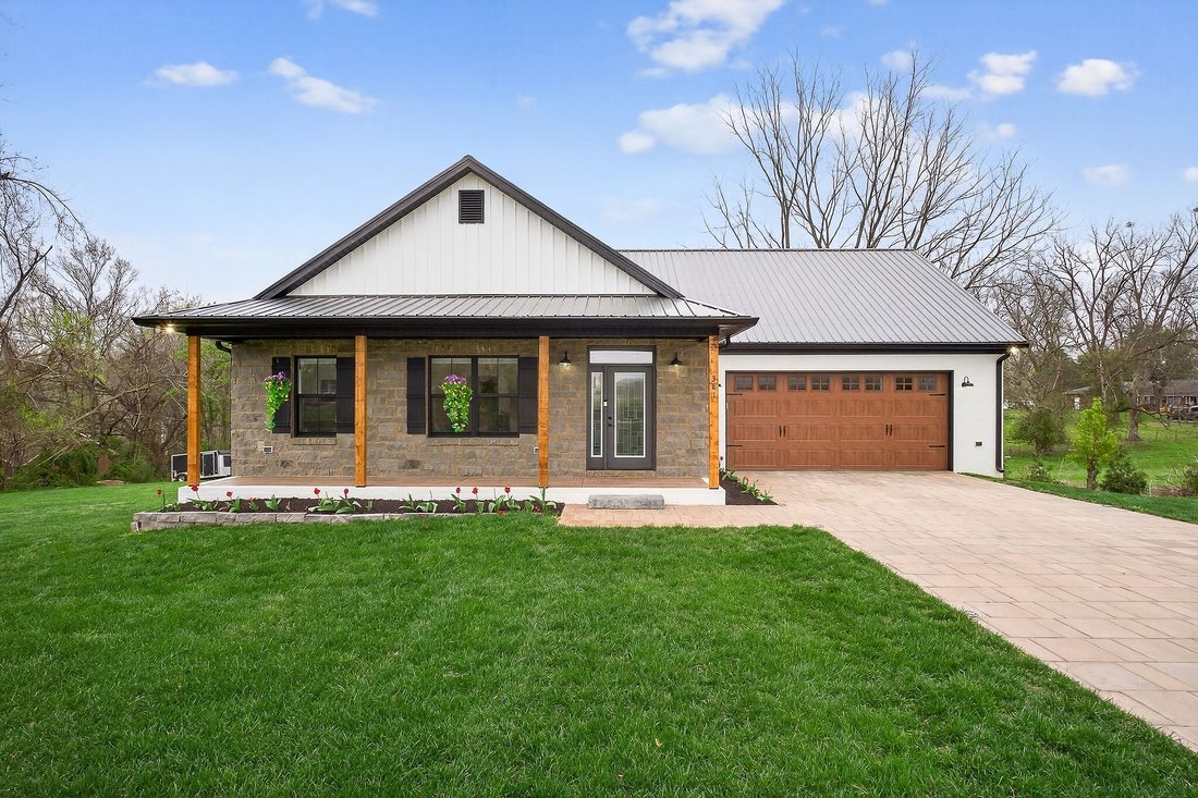 House in McMinnville, Tennessee, United States 1 - 17484901