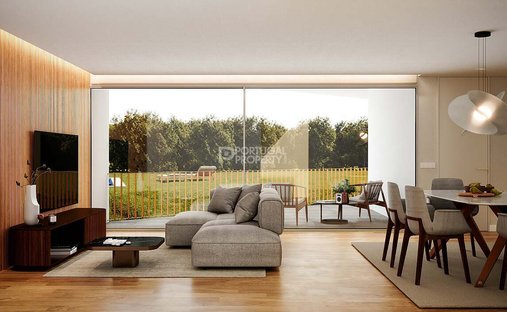 Apartment in Cedofeita, Santo Ildefonso, Se, Miragaia, Sao Nicolau e Vitoria, Porto District, Portugal 1