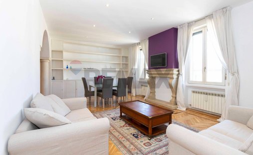 Apartment in Isola, Milan, Italy 1