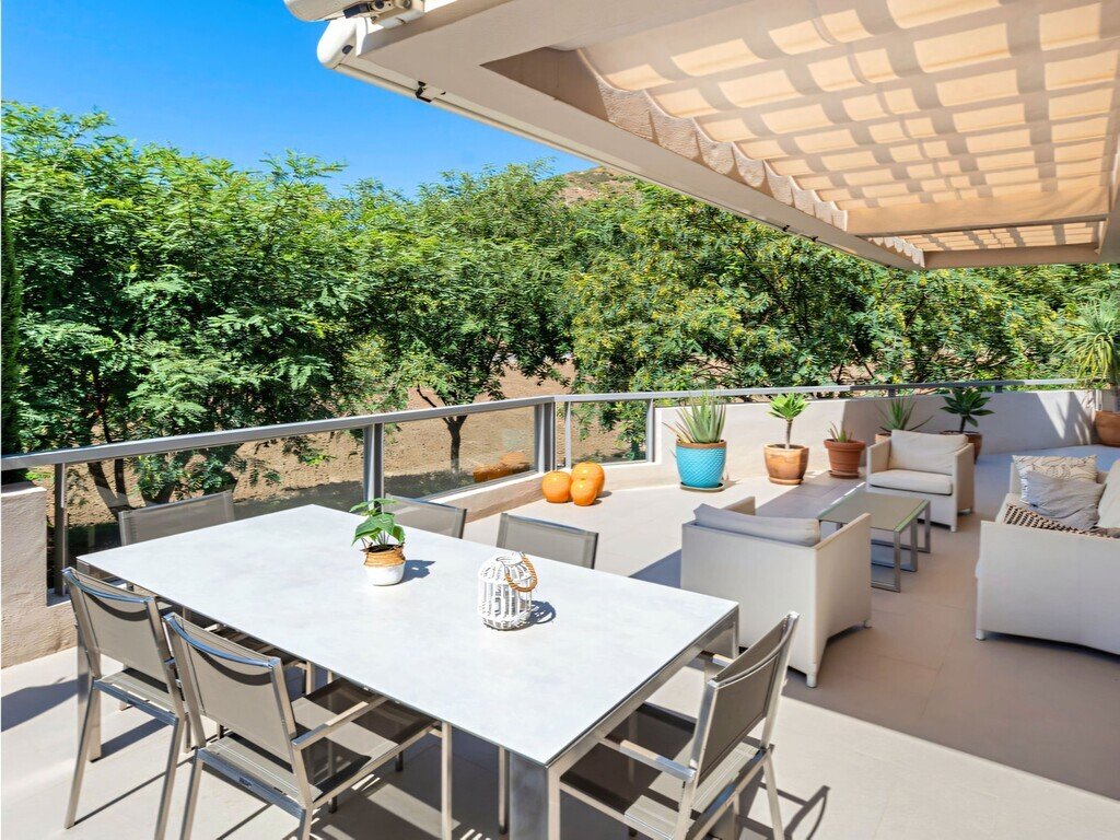 Apartment in Benahavis, Andalusia, Spain 3 - 17485353