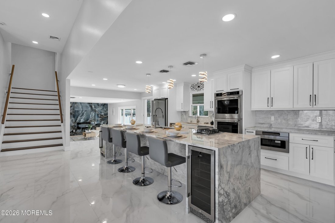 House in Toms River, New Jersey, United States 2 - 17489895