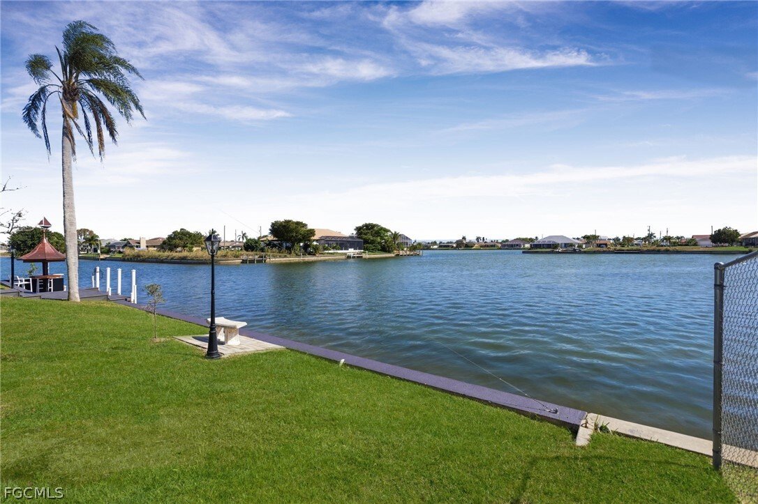House in Cape Coral, Florida, United States 3 - 17487258