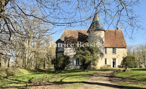 House in Saint-Marcel, Centre-Val de Loire, France 1