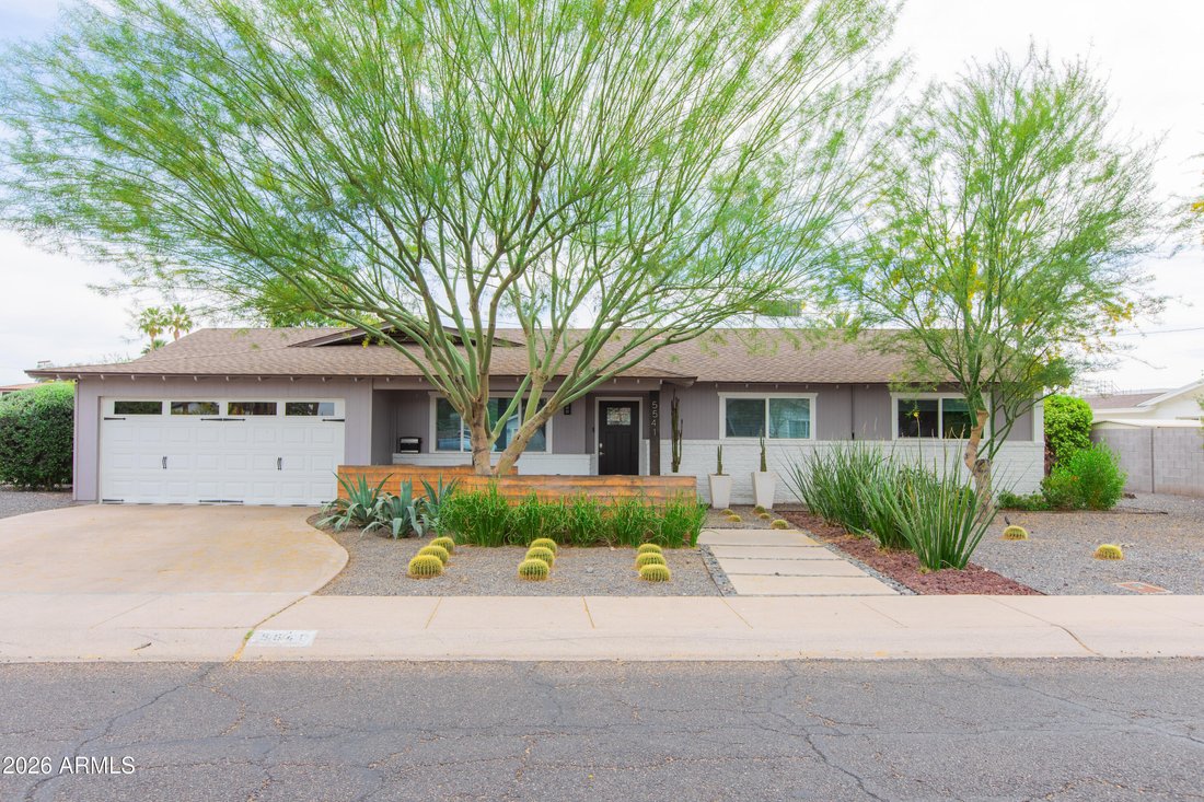 House in Phoenix, Arizona, United States 2 - 17486752