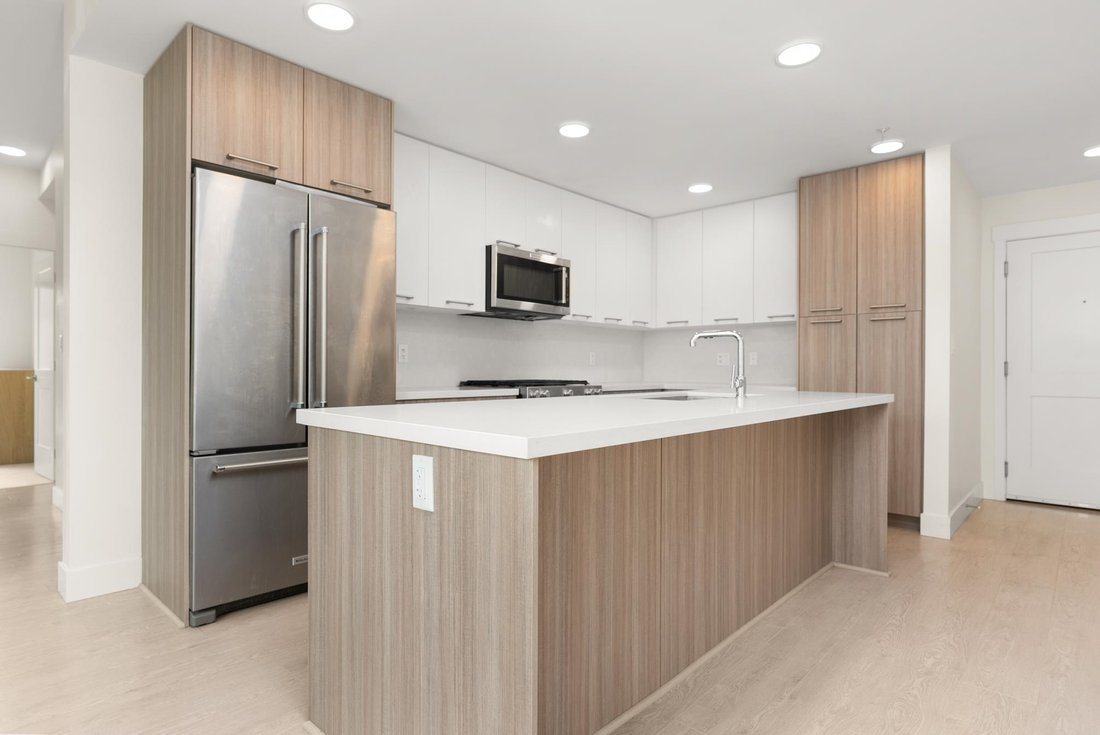 Condo in White Rock, British Columbia, Canada 5 - 17488163