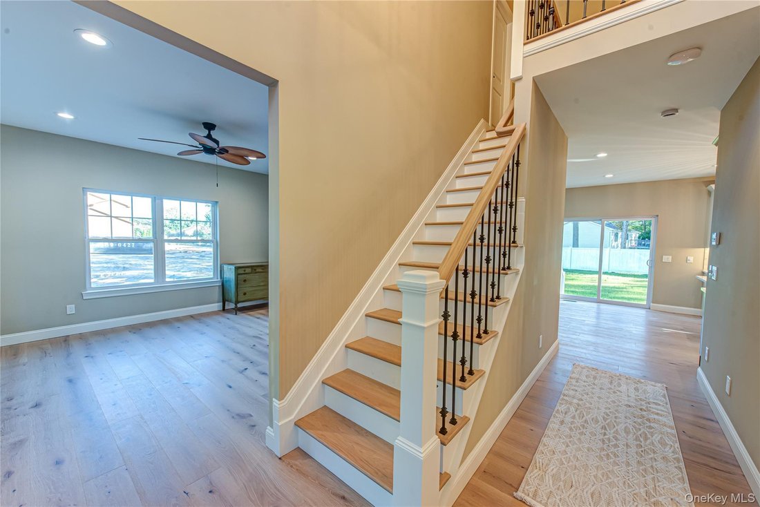 House in Setauket- East Setauket, New York, United States 2 - 17484592