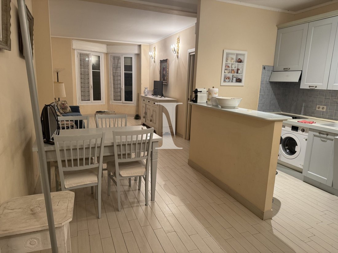 Apartment in Cannes, Provence-Alpes-Côte d'Azur, France 1 - 17489215
