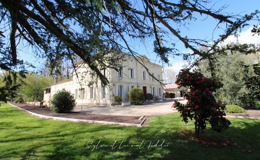 House in Saint Bruno-Saint Augustin, Bordeaux, France 1