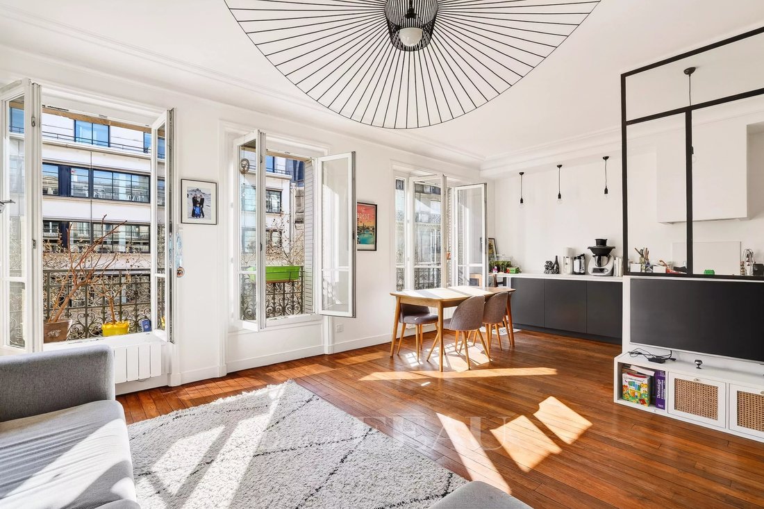 Apartment in Bastille-Popincourt, Paris 11e Arrondissement, Paris 1 - 17484392
