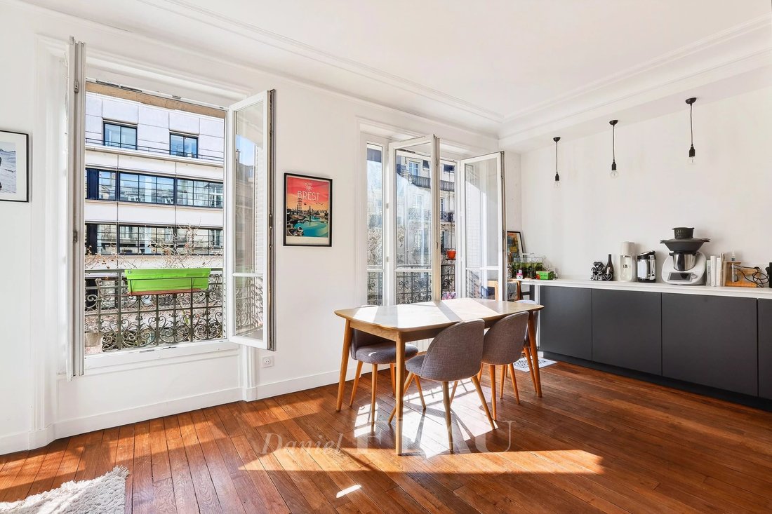 Apartment in Bastille-Popincourt, Paris 11e Arrondissement, Paris 4 - 17484392