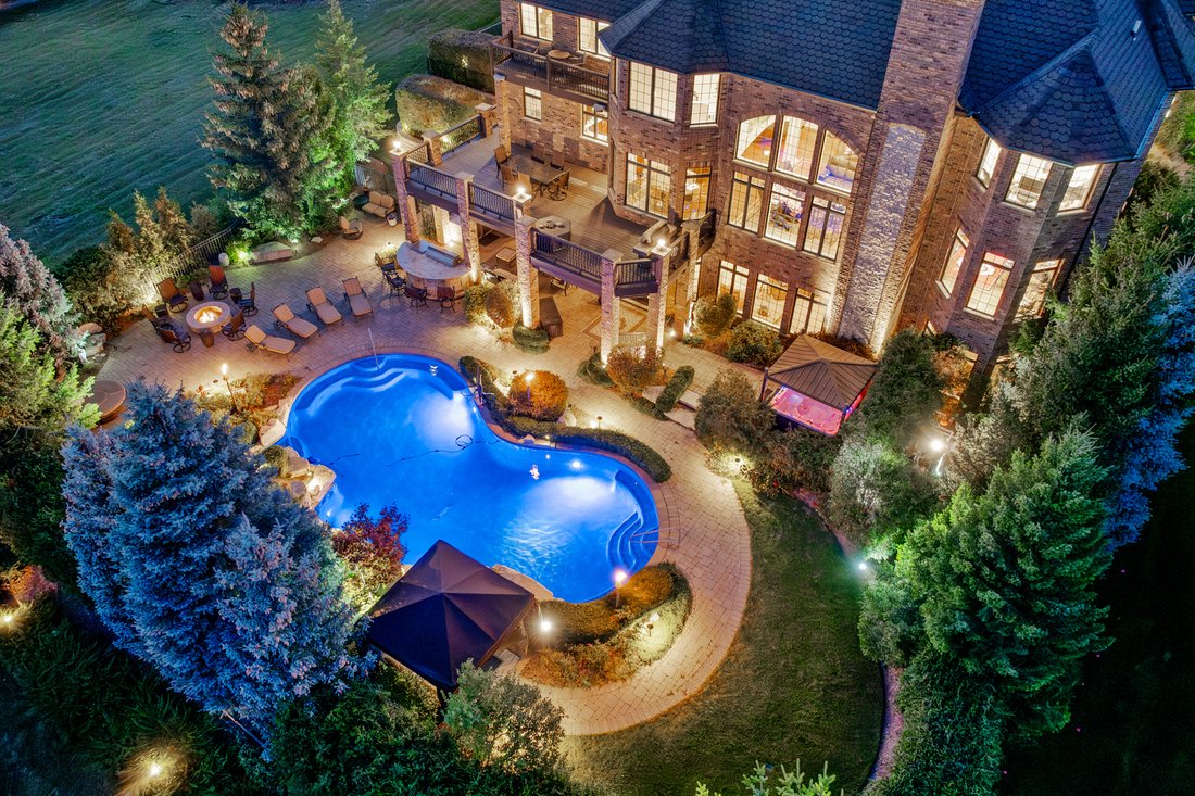 House in Campton Hills, Illinois, United States 4 - 17483426