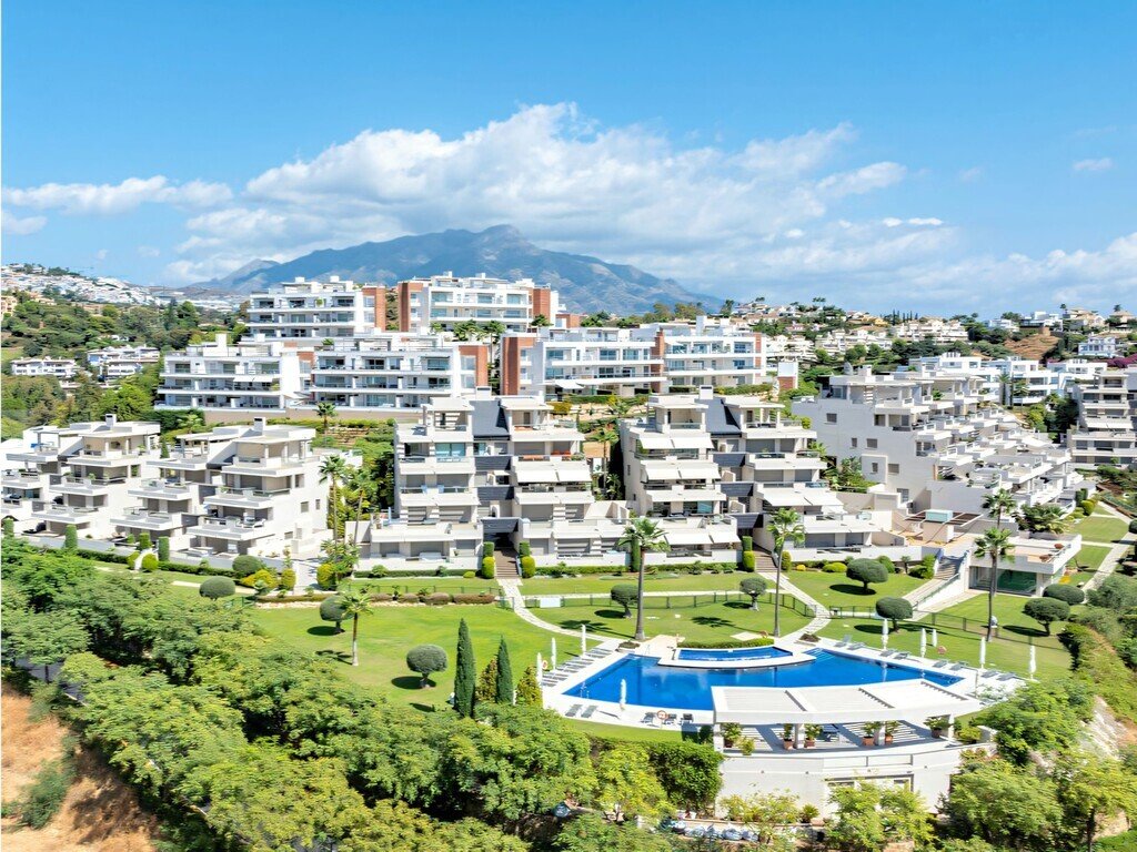 Apartment in Benahavis, Andalusia, Spain 1 - 17485353