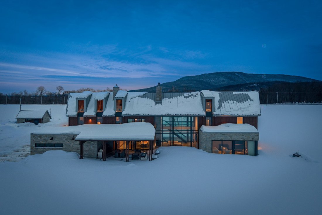 House in Saint-Gabriel-de-Valcartier, Quebec, Canada 2 - 17488207