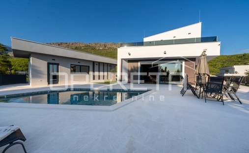 Villa in Stobrec, Split-Dalmatia County, Croatia 1