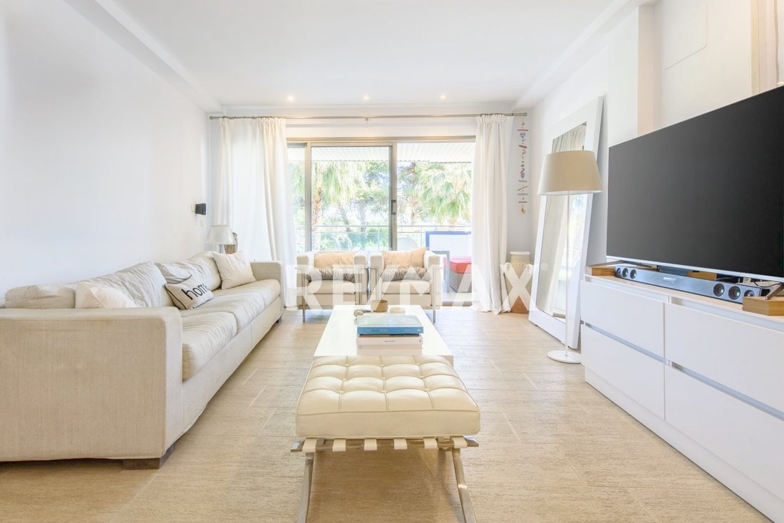 Apartment in Santa Eularia des Riu, Balearic Islands, Spain 4 - 17489670
