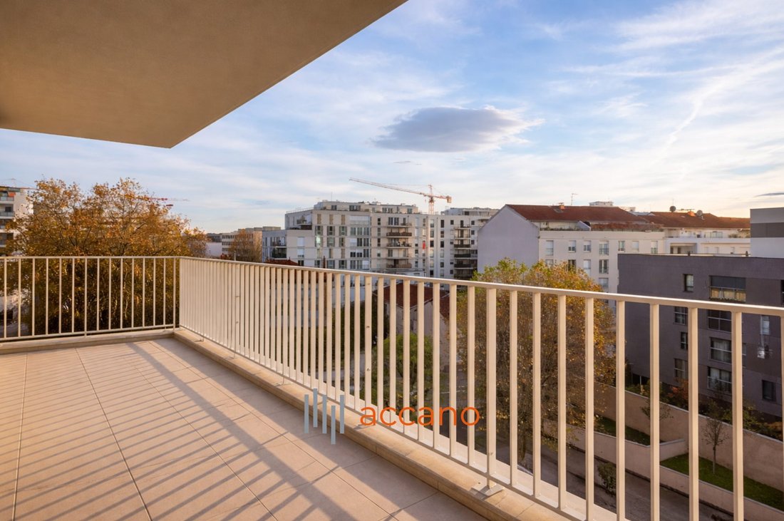 Apartment in Gerland, Lyon 7e Arrondissement, Lyon 1 - 17489279