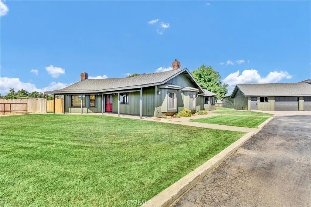 House in Visalia, California, United States 4 - 17487575