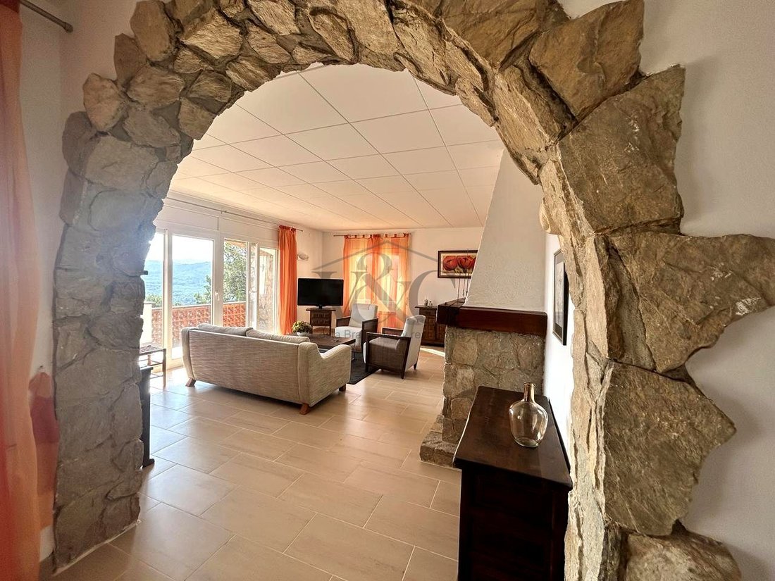 Villa in Pals, Catalonia, Spain 4 - 15151458