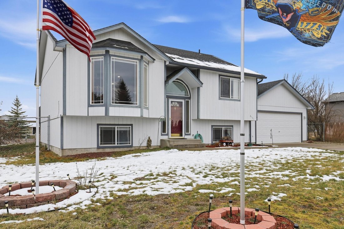 House in Nine Mile Falls, Washington, United States 3 - 17489603