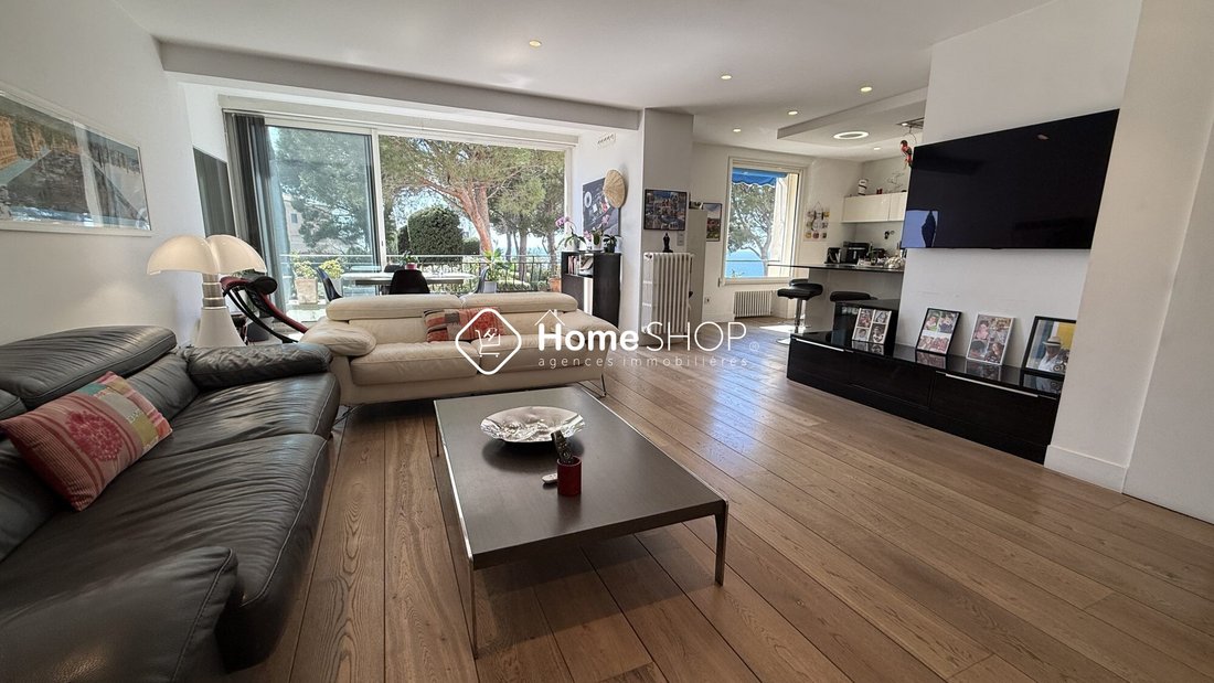 Apartment in Bompard, 7e Arrondissement, Marseille 2 - 17044858