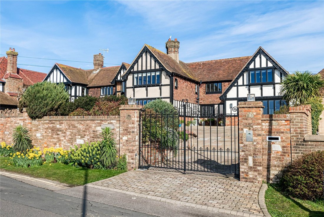House in Brighton, England 1 - 17408121