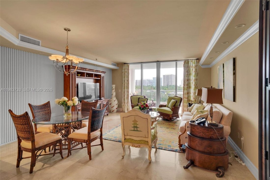 Condo in Bal Harbour, Florida, United States 5 - 17489868