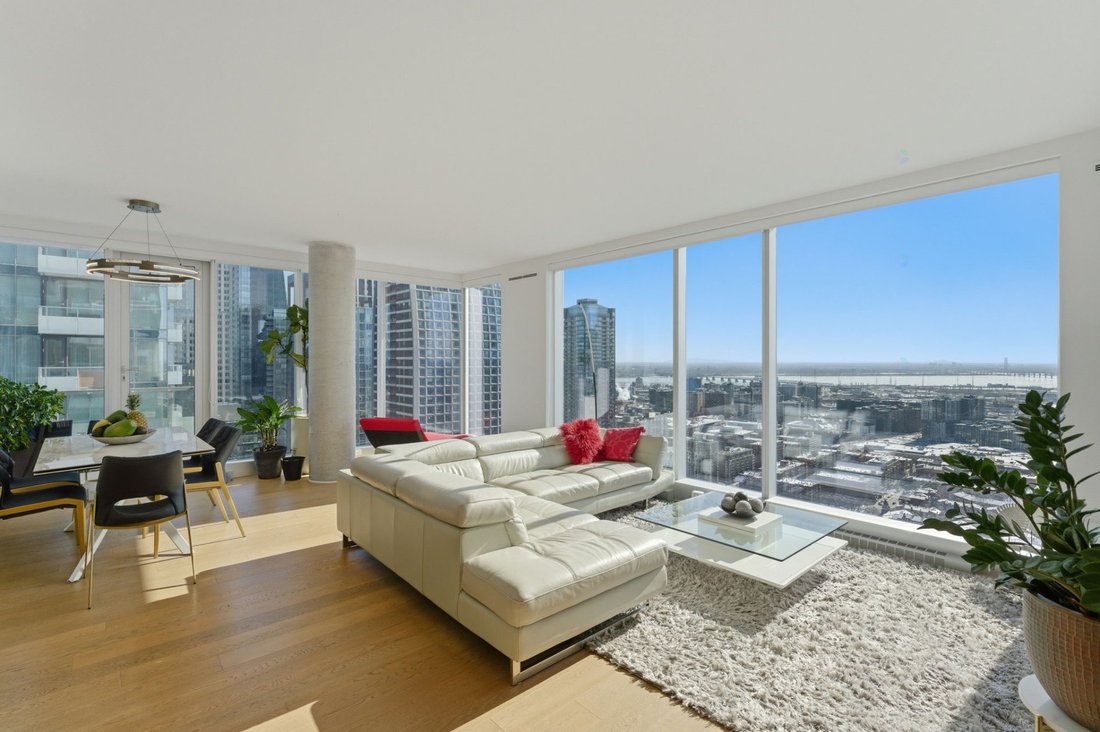 Condo in Montréal, Quebec, Canada 4 - 17488259