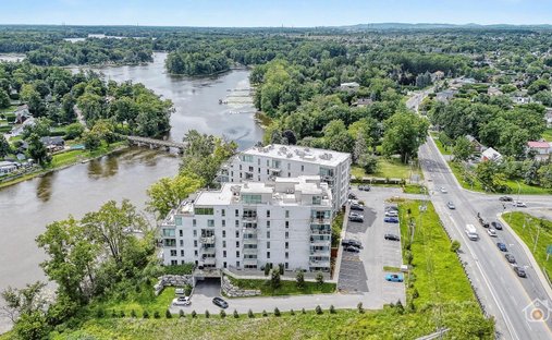 Condo in Boisbriand, Quebec, Canada 1