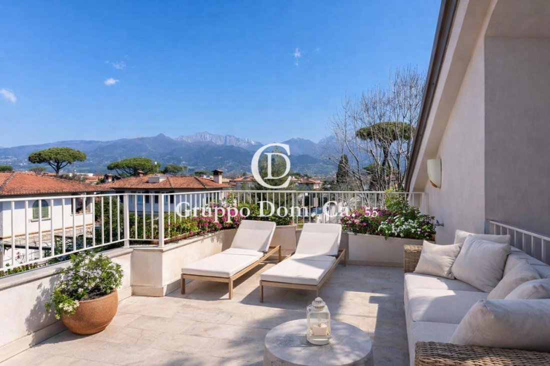 Country House in Center, Forte dei Marmi, Tuscany 1 - 12569411