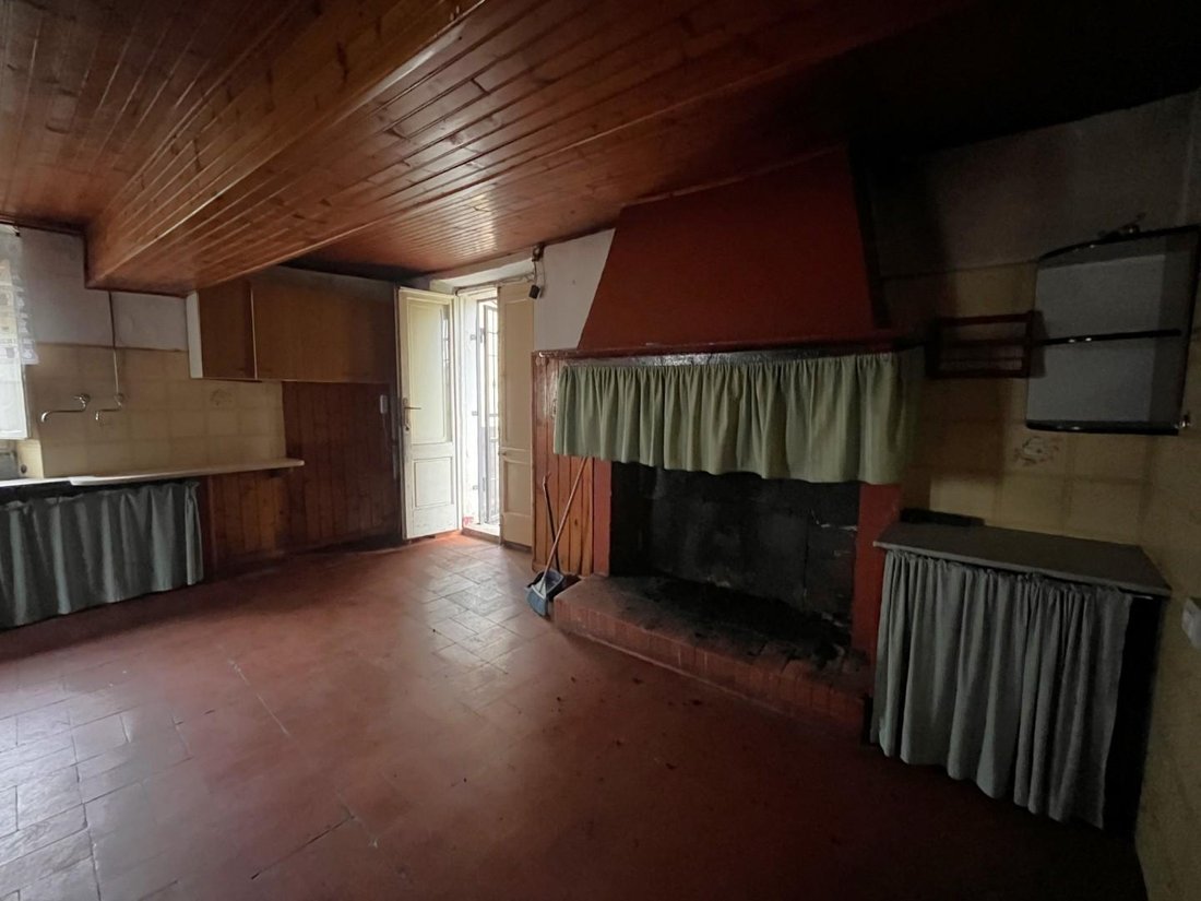 Villa in Caranna-Vaiana, Forte dei Marmi, Tuscany 3 - 17488130