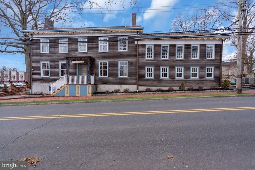 House in East Windsor, New Jersey, United States 2 - 17486557