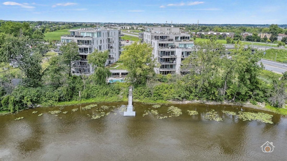 Condo in Boisbriand, Quebec, Canada 2 - 17488242