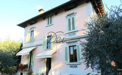 Villa in Collodi-Ponte all'Abate-Monte a Pescia, Pescia, Tuscany 1