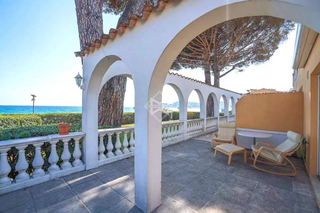 Apartment in Nord, Cavalaire-sur-Mer, France 4 - 17488424