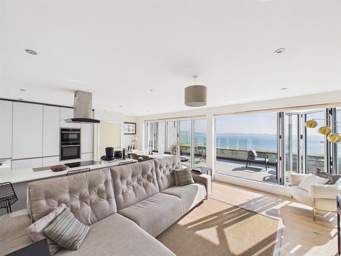 Apartment in Saint Aubin, St Brelade, Jersey 4 - 17490623