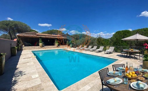 House in Ecarts, Roquebrune-sur-Argens, France 1