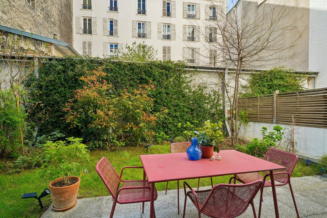 Apartment in Vaugirard-Parc des Expositions, Paris 15e Arrondissement, Paris 4 - 17491075