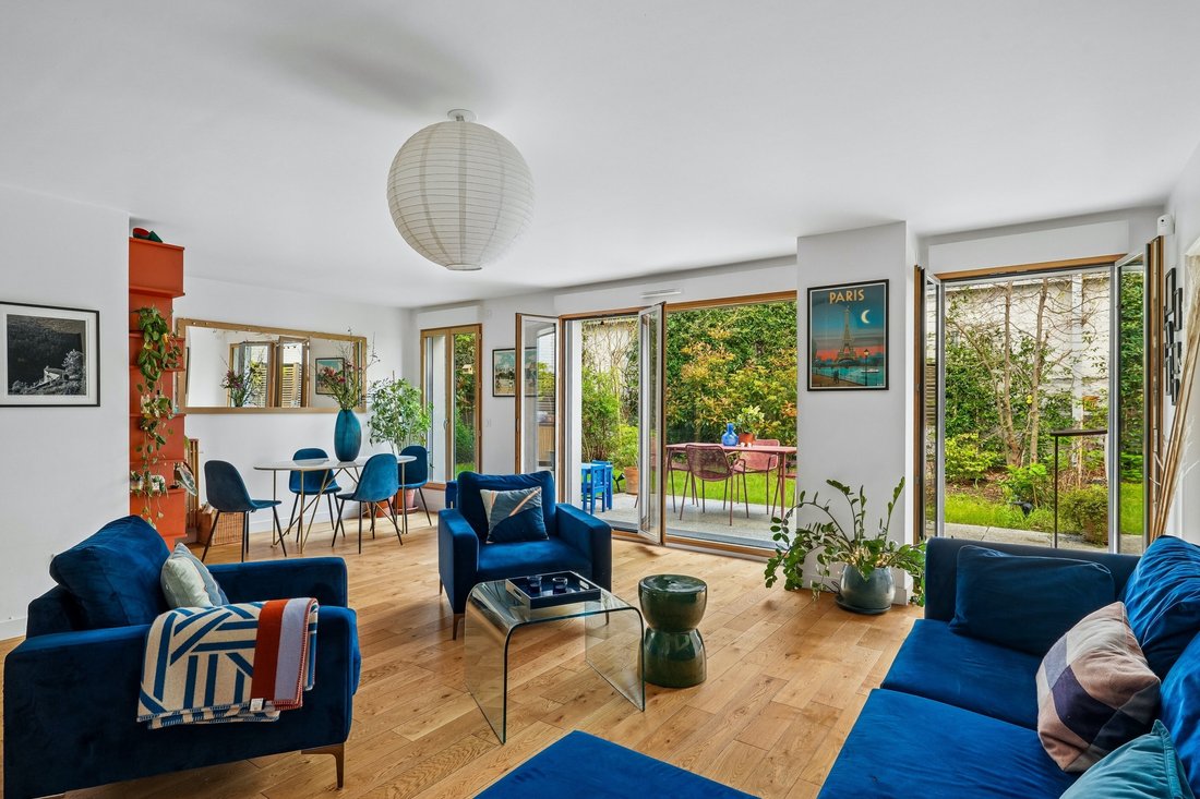 Apartment in Vaugirard-Parc des Expositions, Paris 15e Arrondissement, Paris 2 - 17491075