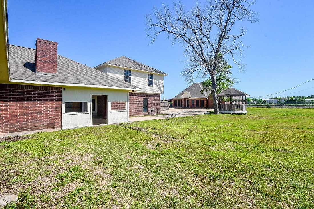 House in Houston, Texas, United States 2 - 17490962